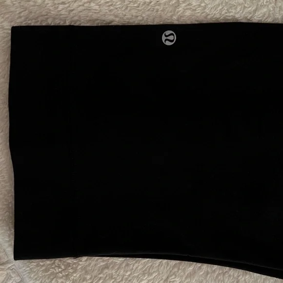 ❌SOLD❌ 🖤LULULEMON Clam Digger wide legged capri pants | SIZE 6 - Picture 7 of 13